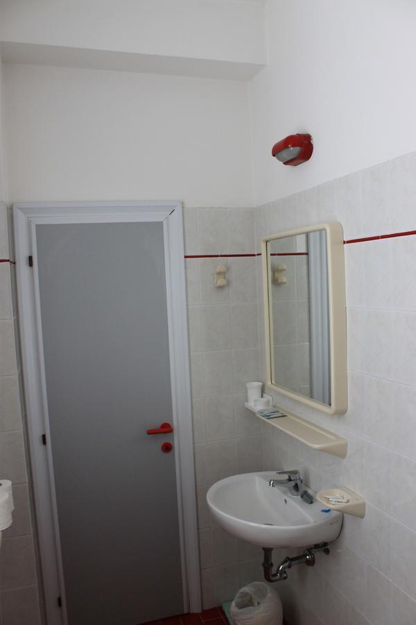 Hotel Susanna Rimini Szoba fotó